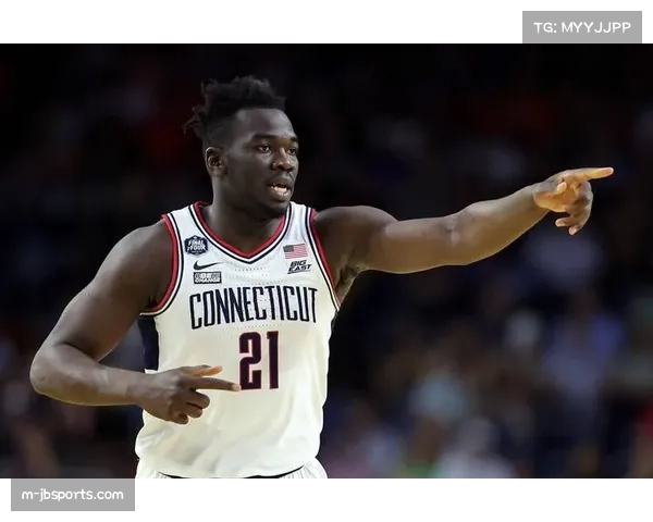 NCAA“疯狂三月”开战在即,卫冕冠军康涅狄格大学仍被视为头号热门 NCAA“疯狂三月”开战在即,卫冕冠军康涅狄格大学仍被视为头号热门