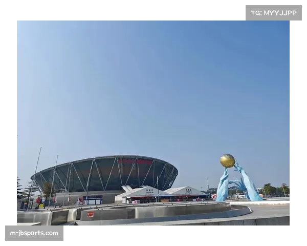 东莞篮球中心启用新型地板,声称能提升防守滑步效率并降低受伤风险 东莞篮球中心启用新型地板,声称能提升防守滑步效率并降低受伤风险